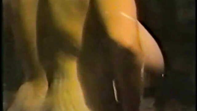 ہائی ڈیفی :  Busty ریوین بالوں والی ویب کیم سکس در حمام ایرانی لیڈی فحش فلم 