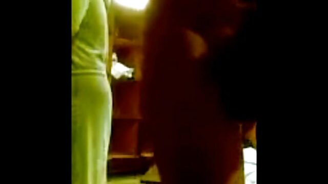 ہائی ڈیفی :  Ibuki میں ایک سکس ایرانی جدید خفن ڈریسنگ روم فحش فلم 